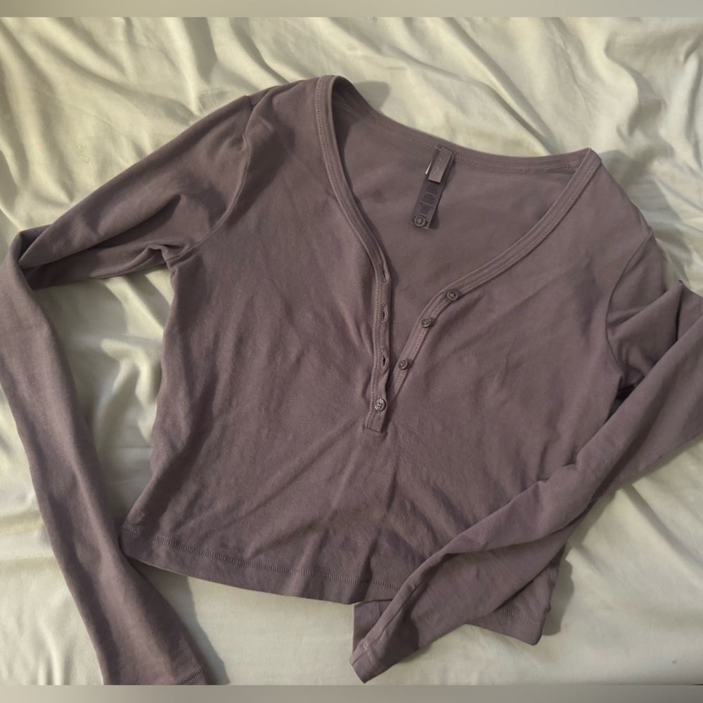 SKIMS Purple Long Sleeve Crop Top